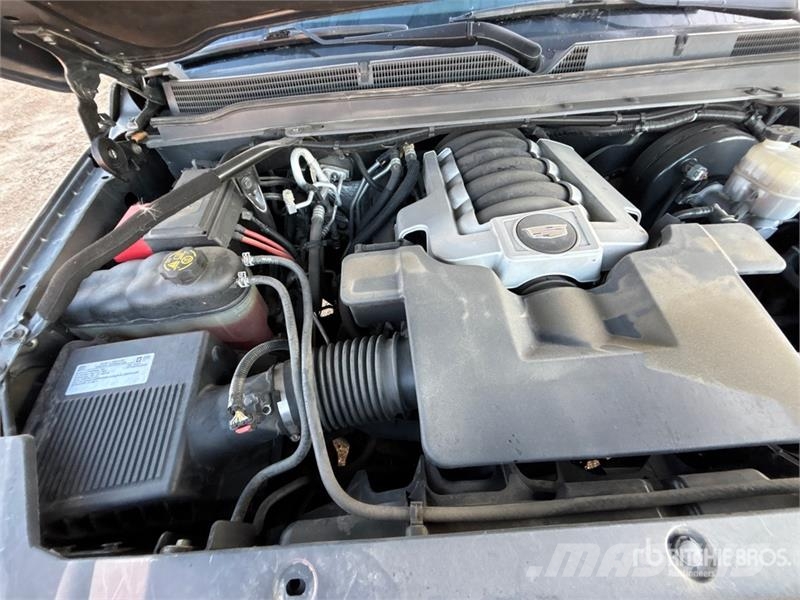 Cadillac Escalade 4WD SUV Voiture