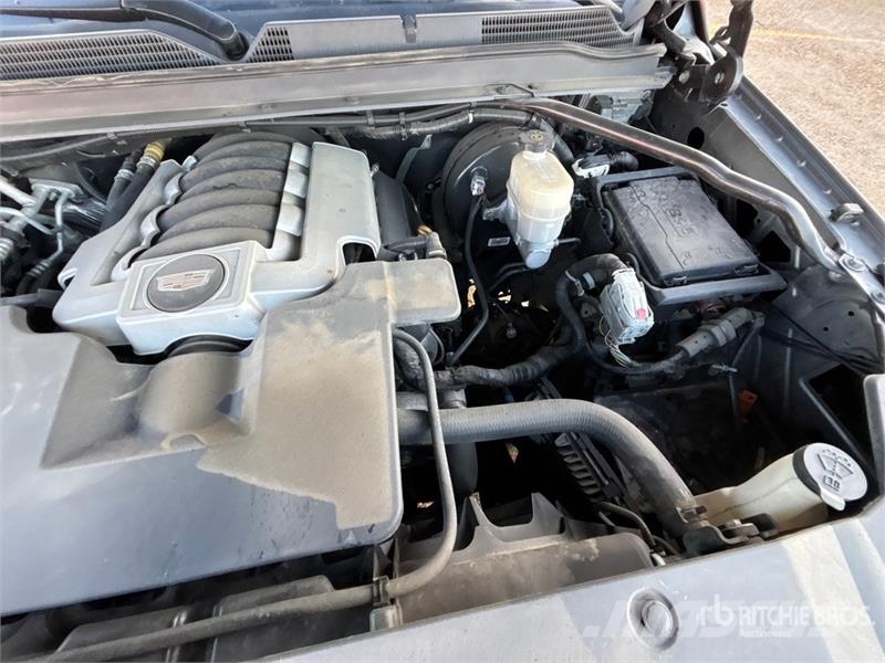 Cadillac Escalade 4WD SUV Voiture