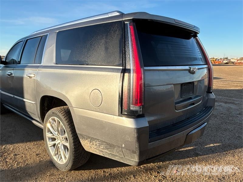 Cadillac Escalade 4WD SUV Voiture