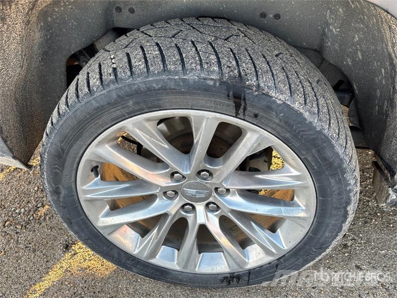 Cadillac Escalade 4WD SUV Voiture