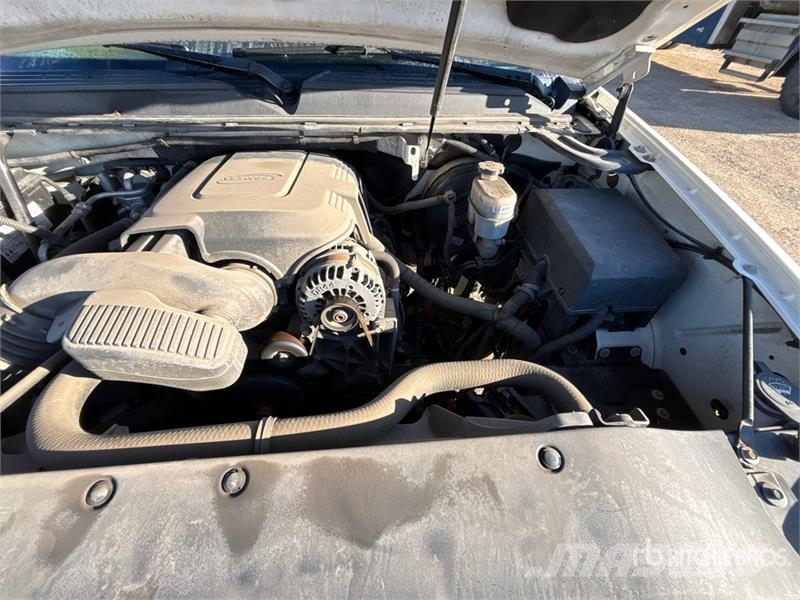 Cadillac Escalade 4WD SUV Sõiduautod