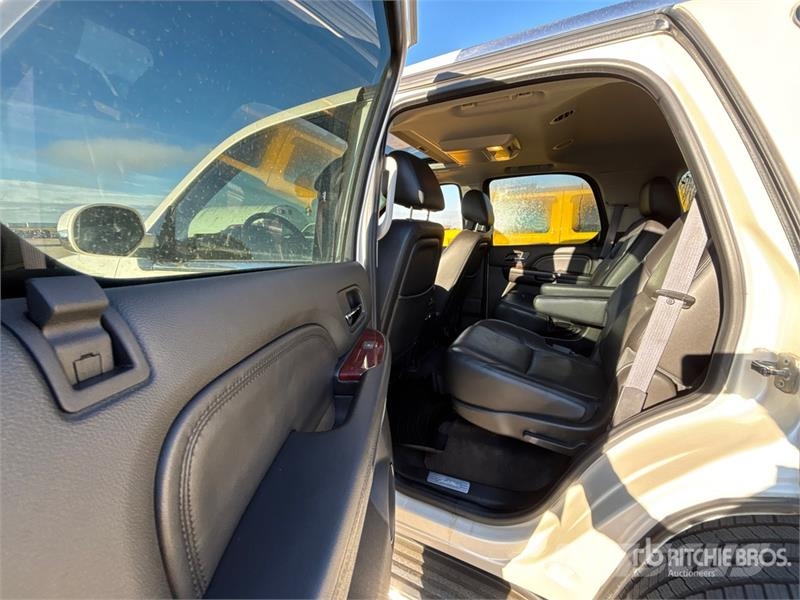 Cadillac Escalade 4WD SUV Sõiduautod