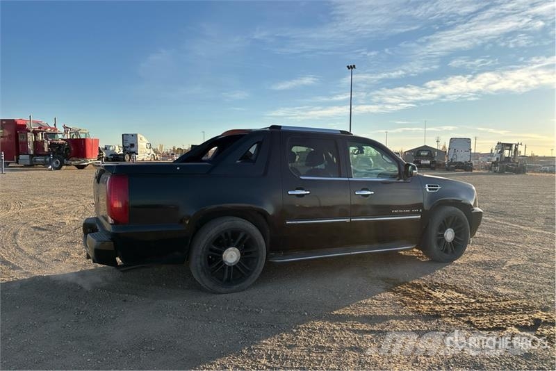 Cadillac Escalade EXT 4x4 Crew Cab Pickup Ostalo