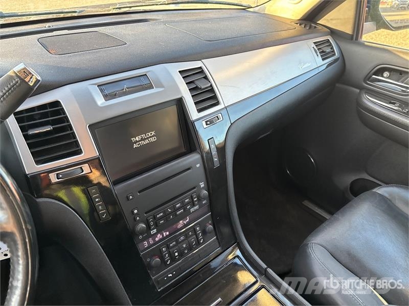 Cadillac Escalade EXT 4x4 Crew Cab Pickup Ostalo