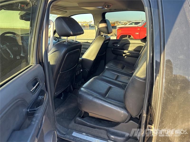 Cadillac Escalade EXT 4x4 Crew Cab Pickup Ostalo