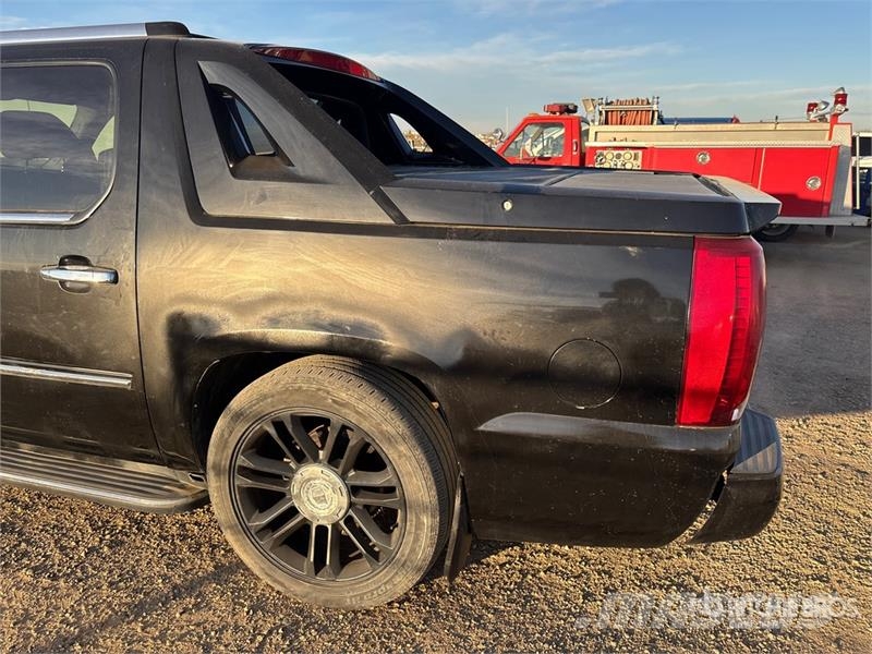 Cadillac Escalade EXT 4x4 Crew Cab Pickup Ostalo