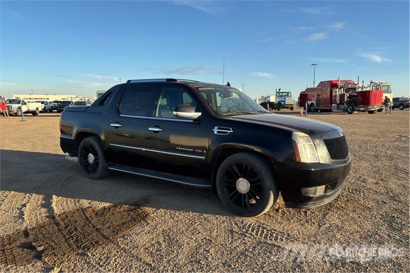Cadillac Escalade EXT 4x4 Crew Cab Pickup Ostalo