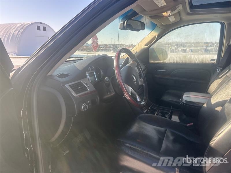 Cadillac Escalade EXT AWD SUV Voiture