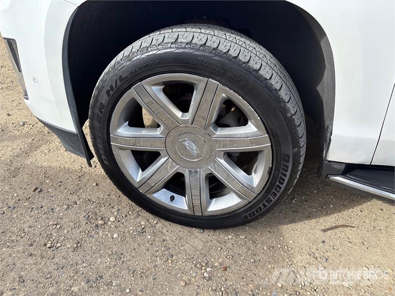 Cadillac Escalade Luxury 4WD SUV Voiture