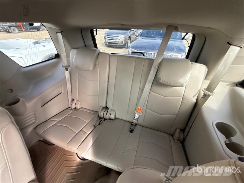 Cadillac Escalade Luxury 4WD SUV Voiture