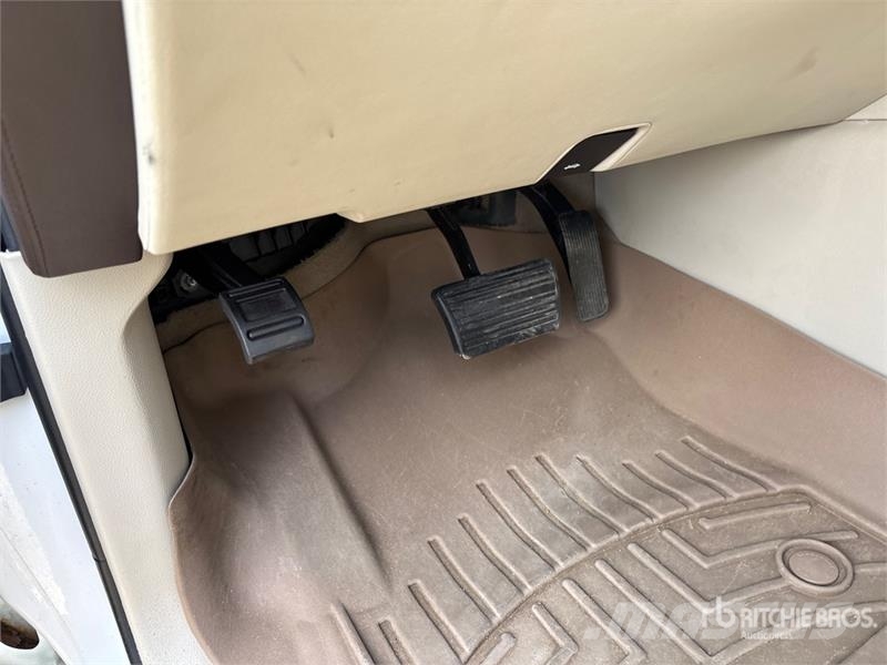 Cadillac Escalade Luxury 4WD SUV Voiture