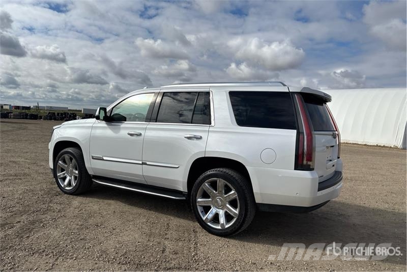 Cadillac Escalade Luxury 4WD SUV Voiture