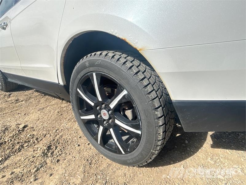 Cadillac SRX4 AWD SUV سيارات
