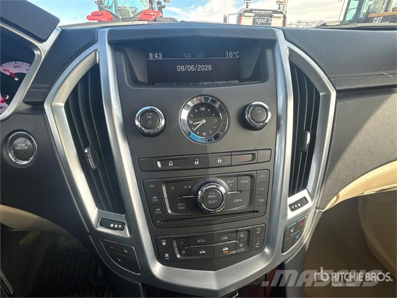 Cadillac SRX4 AWD SUV سيارات