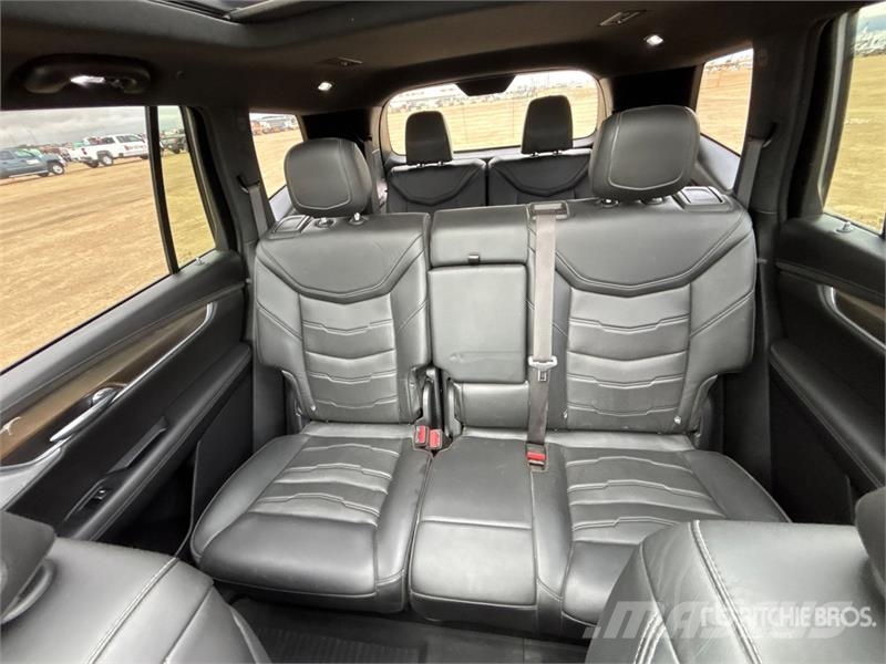 Cadillac XT6 AWD SUV PKWs