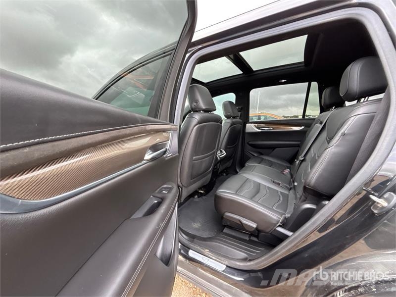 Cadillac XT6 AWD SUV PKWs
