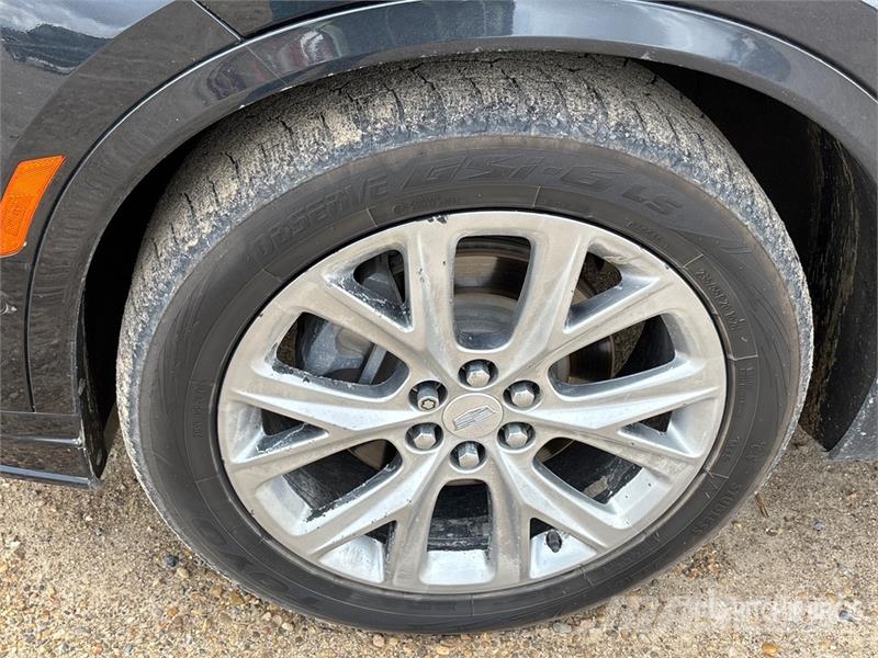Cadillac XT6 AWD SUV PKWs