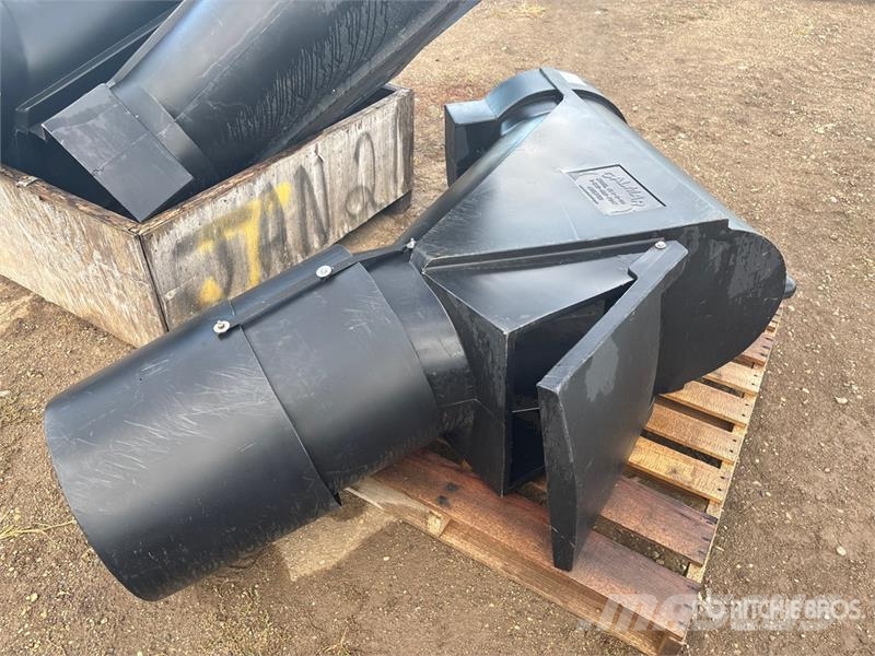  Calmar of (3) Calmar 4 ft x 16 in Combine Auger Sp Muut maatalouskoneet