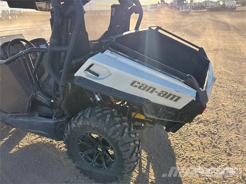Can-am Commander 1000 4x4 Utility Vehicle Pomoćne mašine