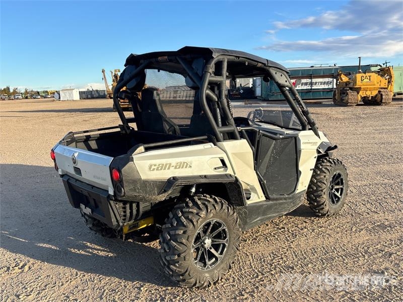 Can-am Commander 1000 4x4 Utility Vehicle Pomoćne mašine