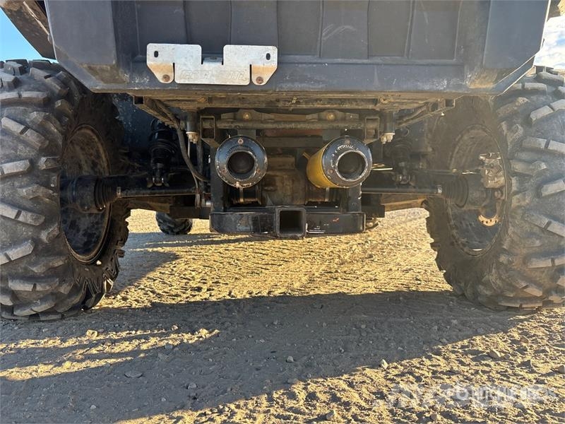 Can-am Commander 1000 4x4 Utility Vehicle Pomoćne mašine