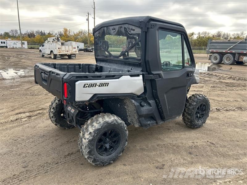 Can-am Defender 4x4 Defender XT HD8 Utility Vehicle ماكينات منفعة عامة