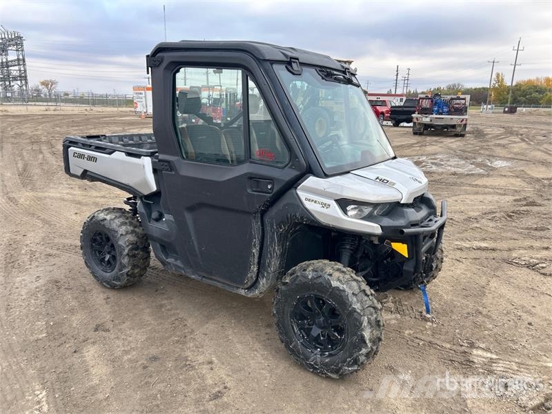 Can-am Defender 4x4 Defender XT HD8 Utility Vehicle ماكينات منفعة عامة