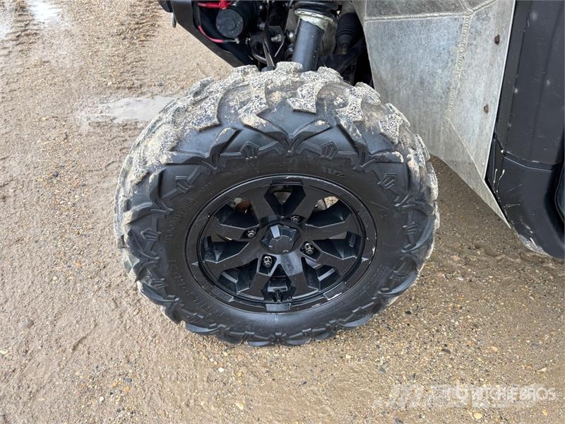 Can-am Defender HD8 4x4 Utility Vehicle ماكينات منفعة عامة