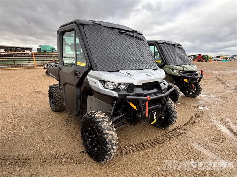 Can-am Defender HD8 4x4 Utility Vehicle ماكينات منفعة عامة