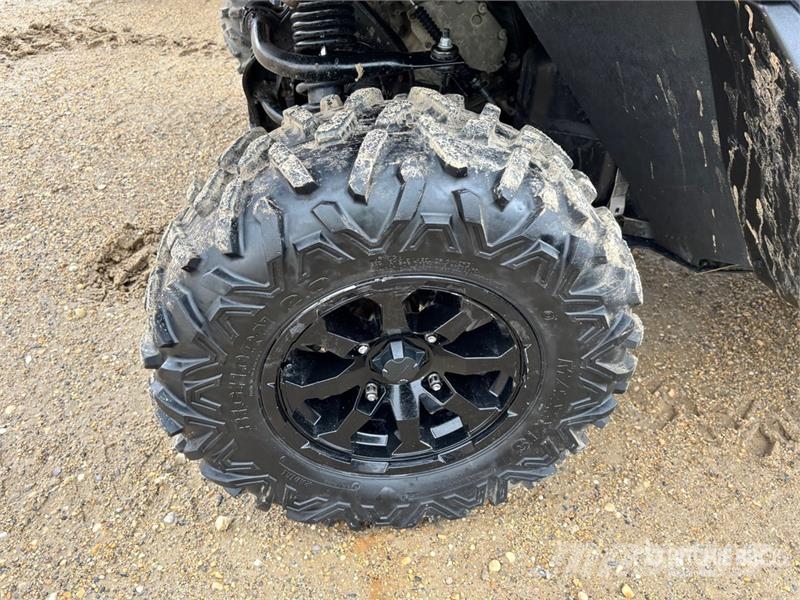 Can-am Defender HD8 4x4 Utility Vehicle ماكينات منفعة عامة