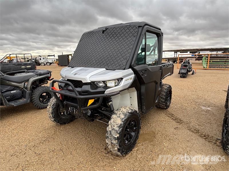 Can-am Defender HD8 4x4 Utility Vehicle ماكينات منفعة عامة