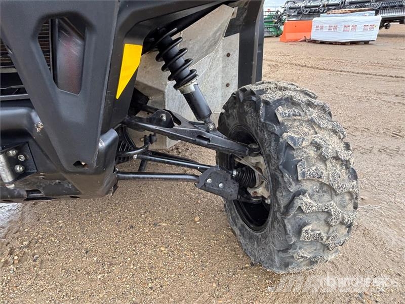 Can-am Defender HD8 4x4 Utility Vehicle ماكينات منفعة عامة