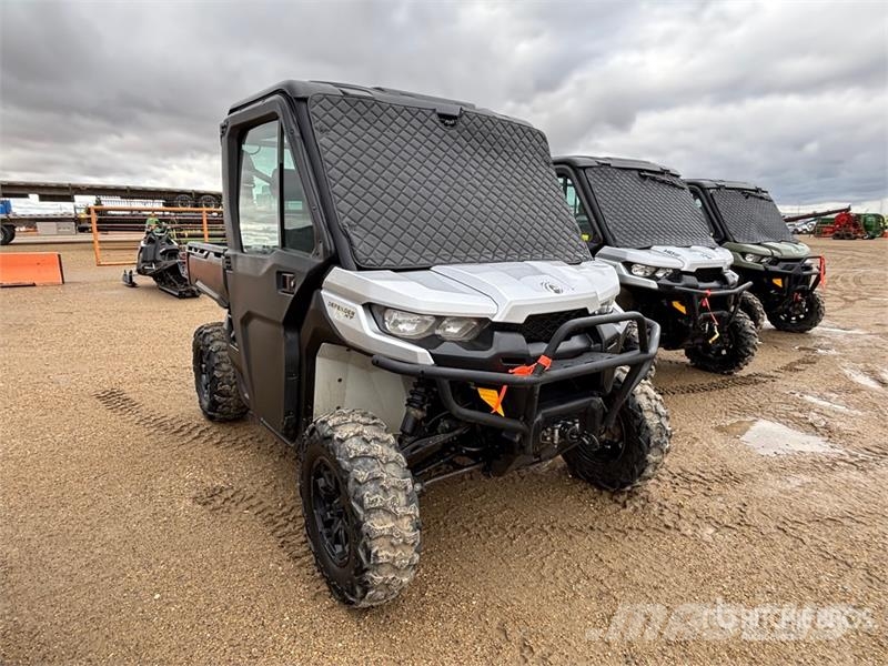 Can-am Defender HD8 4x4 Utility Vehicle ماكينات منفعة عامة