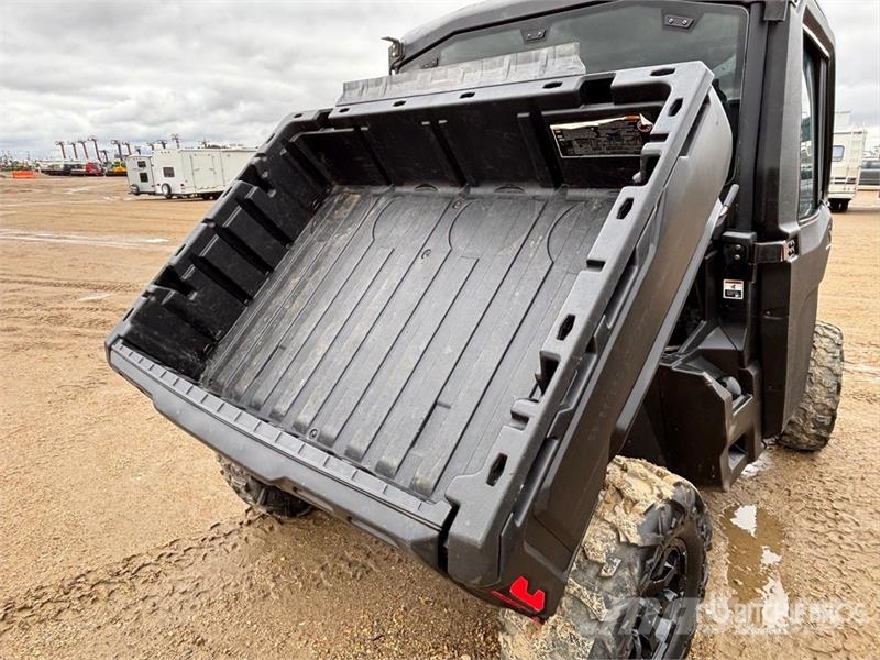 Can-am Defender HD8 4x4 Utility Vehicle ماكينات منفعة عامة