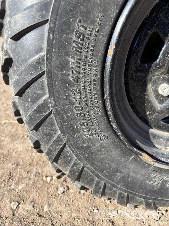 Can-am Outlander 4x4 450 ATV Pojazdy terenowe