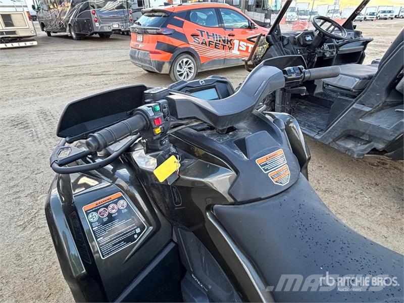 Can-am Outlander 4x4 ATV Квадроциклы