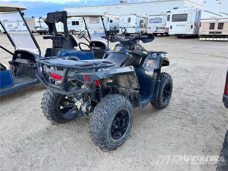 Can-am Outlander 4x4 ATV Квадроциклы