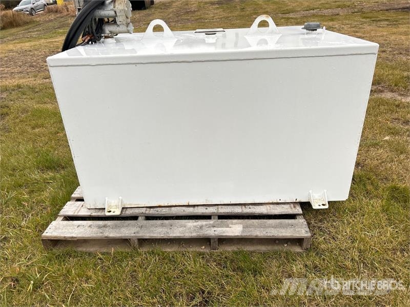  Can/Magnum Portable Steel Fuel Tank Fuel and additive tanks