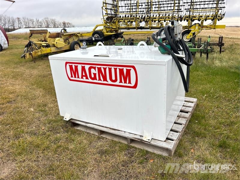  Can/Magnum Portable Steel Fuel Tank Fuel and additive tanks
