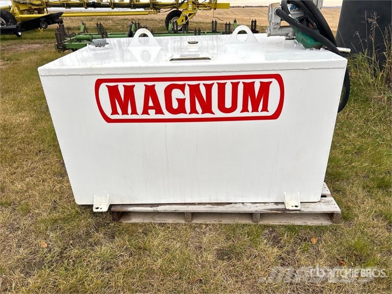  Can/Magnum Portable Steel Fuel Tank Fuel and additive tanks