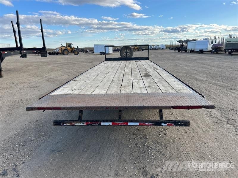 Canada Trailer ETL826-21KTR 26 ft Tri/A Tilt Deck Niski utovarivači