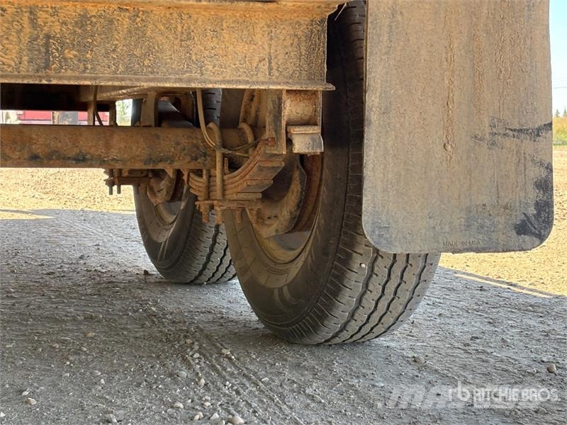 Canada Trailers 20 ft T/A Equipment Trailer Biltransportsläp