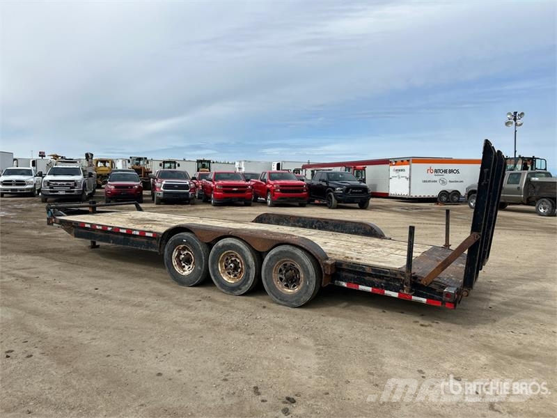 Canada Trailers 24 ft Tri/A Equipment Trailer Autotransport-Anhänger