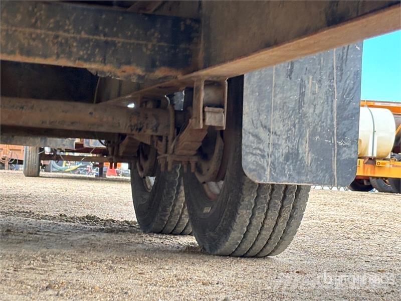 Canada Trailers 24 ft T/A Tilt Deck Trailer Lavetit