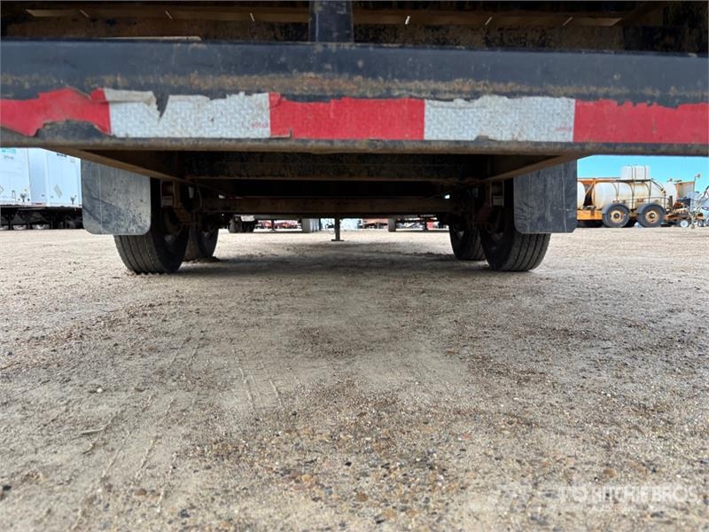 Canada Trailers 24 ft T/A Tilt Deck Trailer Lavetit