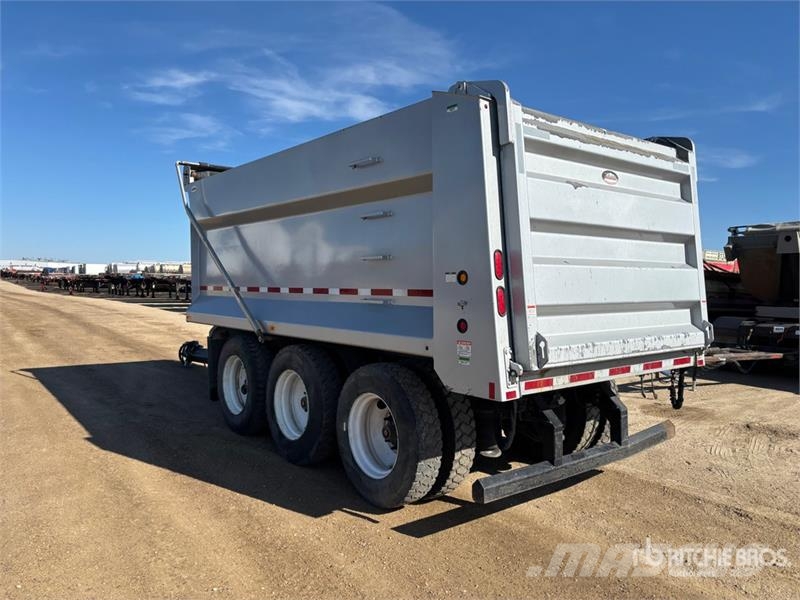 Cancade 17 ft Tri/A Pup Dump Trailer Remorque benne