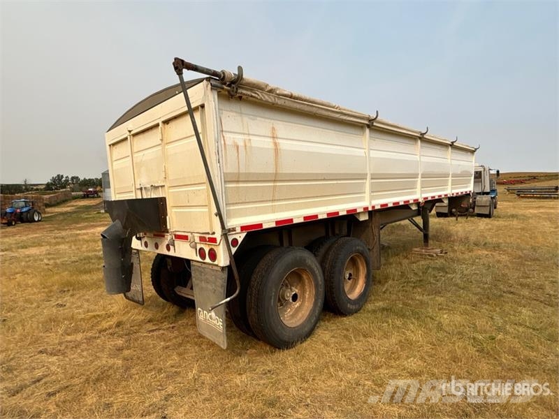 Cancade 32 ft T/A End Dump Trailer مقطورات قلابة