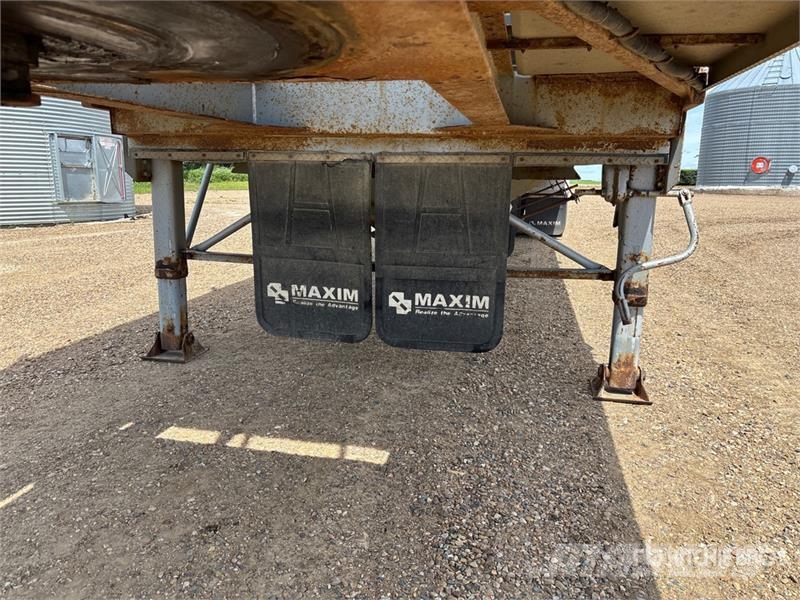 Cancade Maxim 42 ft Tri/A Grain Trailer Прицепы перегрузчики зерна