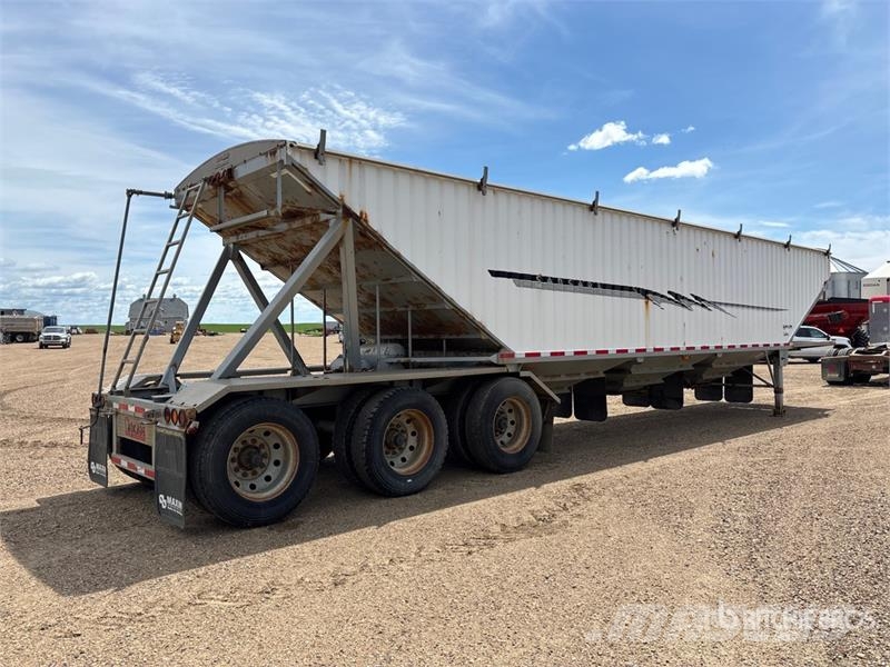Cancade Maxim 42 ft Tri/A Grain Trailer Прицепы перегрузчики зерна
