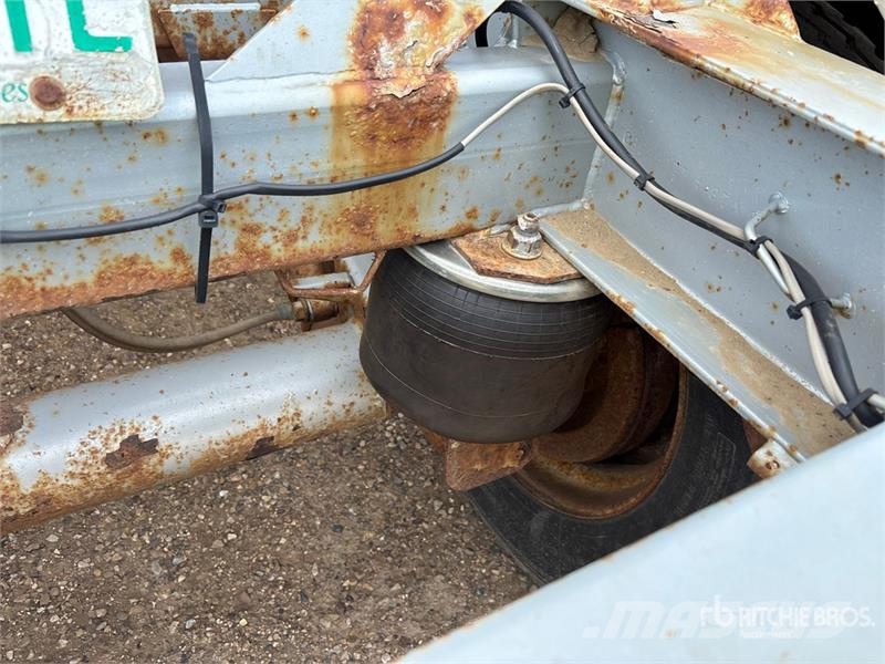 Cancade Maxim 42 ft Tri/A Grain Trailer Прицепы перегрузчики зерна